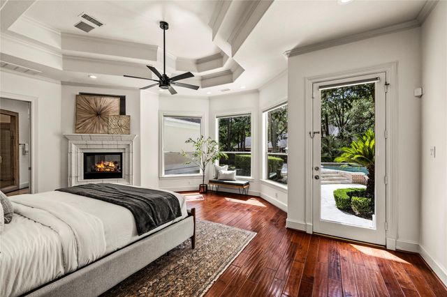 3 N Benton Woods Circle, The Woodlands, TX 77382