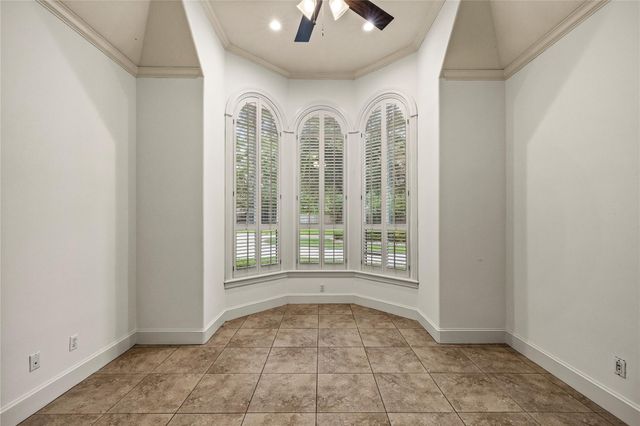 3 N Benton Woods Circle, The Woodlands, TX 77382