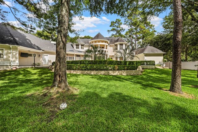 3 N Benton Woods Circle, The Woodlands, TX 77382