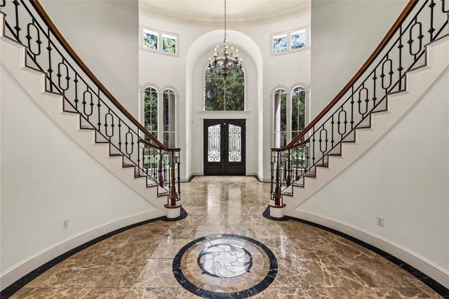 3 N Benton Woods Circle, The Woodlands, TX 77382