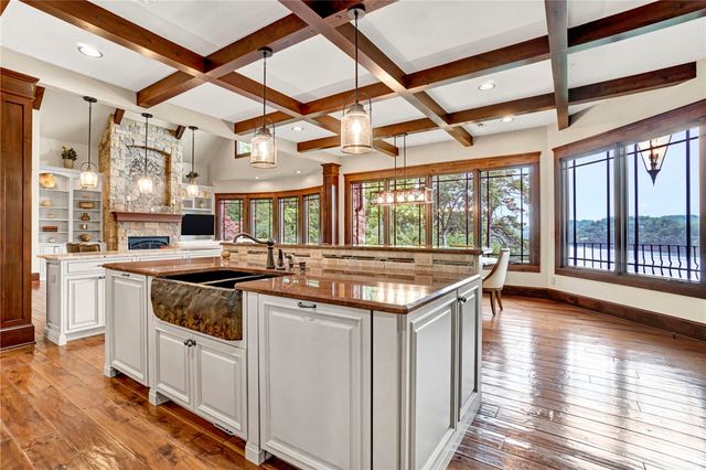 320 Knollwood Drive, Salem, SC 29676