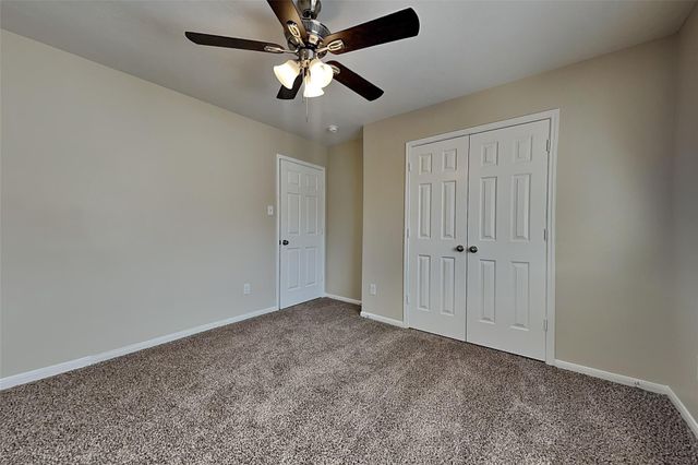 3007 Davey Oaks Street, Pearland, TX 77584