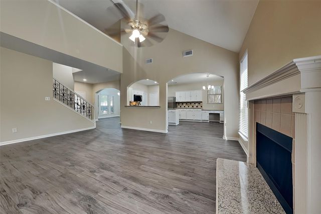 3007 Davey Oaks Street, Pearland, TX 77584