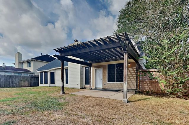 3007 Davey Oaks Street, Pearland, TX 77584