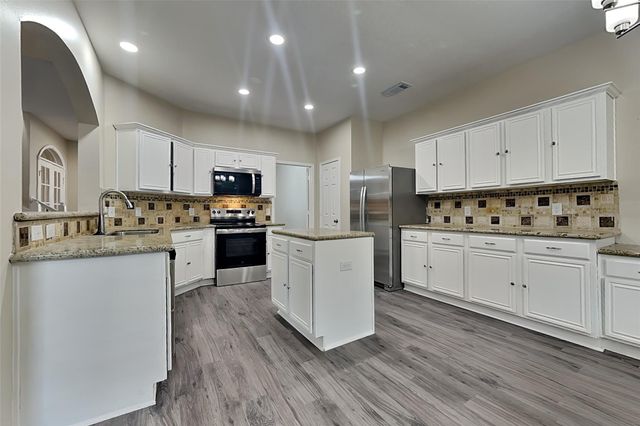 3007 Davey Oaks Street, Pearland, TX 77584