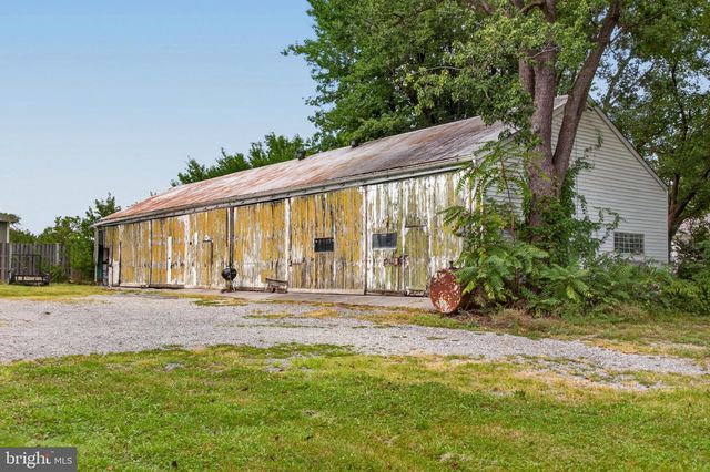 144 APPLE VALLEY RD, Winchester, VA 22602
