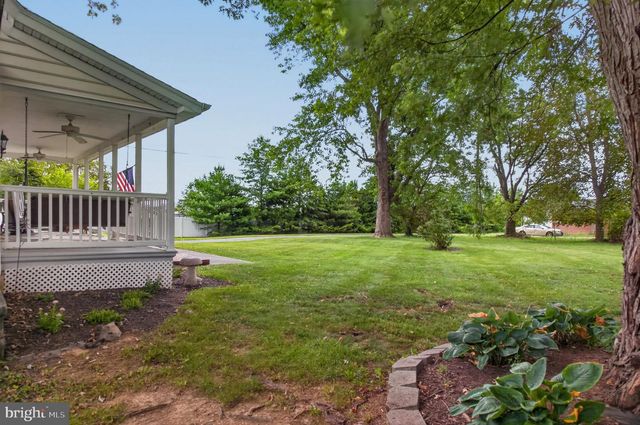 144 APPLE VALLEY RD, Winchester, VA 22602