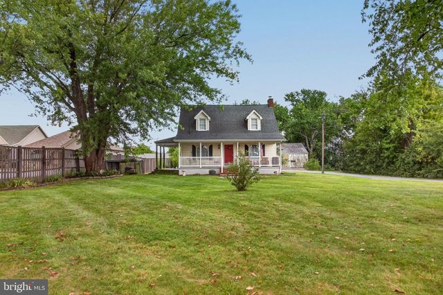 144 APPLE VALLEY RD, Winchester, VA 22602