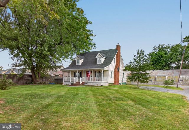 144 APPLE VALLEY RD, Winchester, VA 22602
