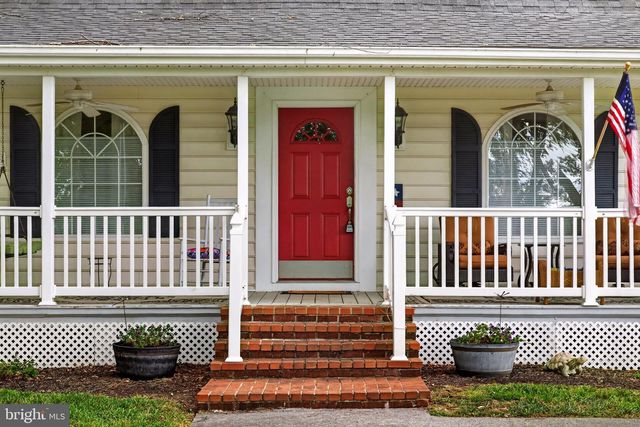 144 APPLE VALLEY RD, Winchester, VA 22602
