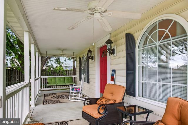 144 APPLE VALLEY RD, Winchester, VA 22602