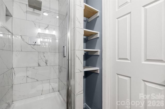 10718 Downpatrick Place, Charlotte, NC 28262