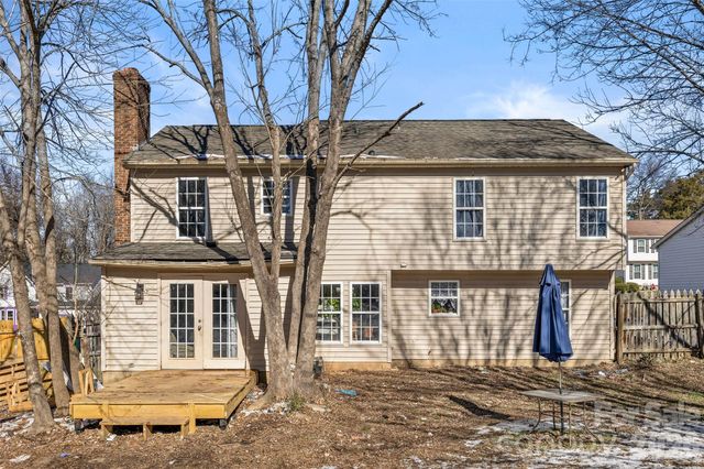 10718 Downpatrick Place, Charlotte, NC 28262