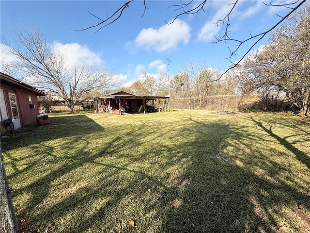 10443 HIGHWAY 1 Highway, Moreauville, LA 71355