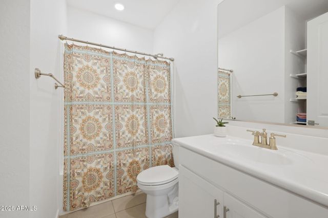 35735 N THICKET Way, San Tan Valley, AZ 85144