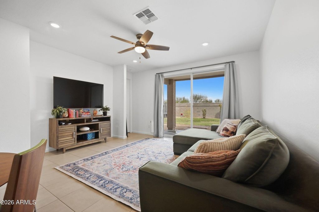 35735 N THICKET Way, San Tan Valley, AZ 85144 — photo 4
