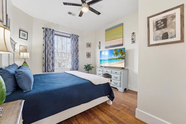 2523 Avenue M, Galveston, TX 77550