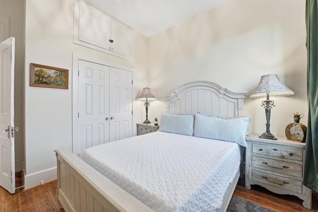 2523 Avenue M, Galveston, TX 77550