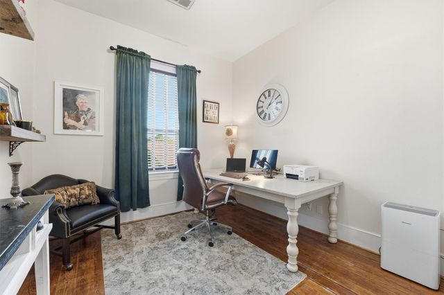 2523 Avenue M, Galveston, TX 77550