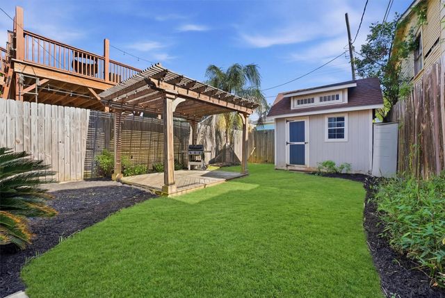 2523 Avenue M, Galveston, TX 77550