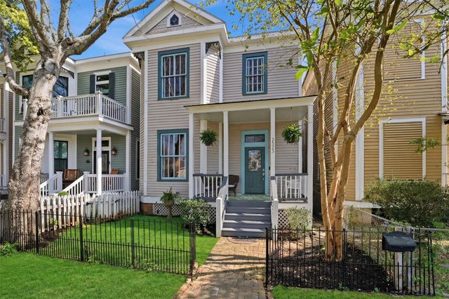 2523 Avenue M, Galveston, TX 77550