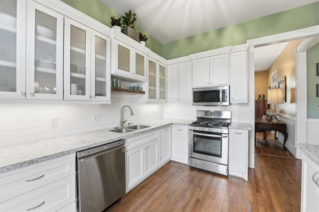 2523 Avenue M, Galveston, TX 77550