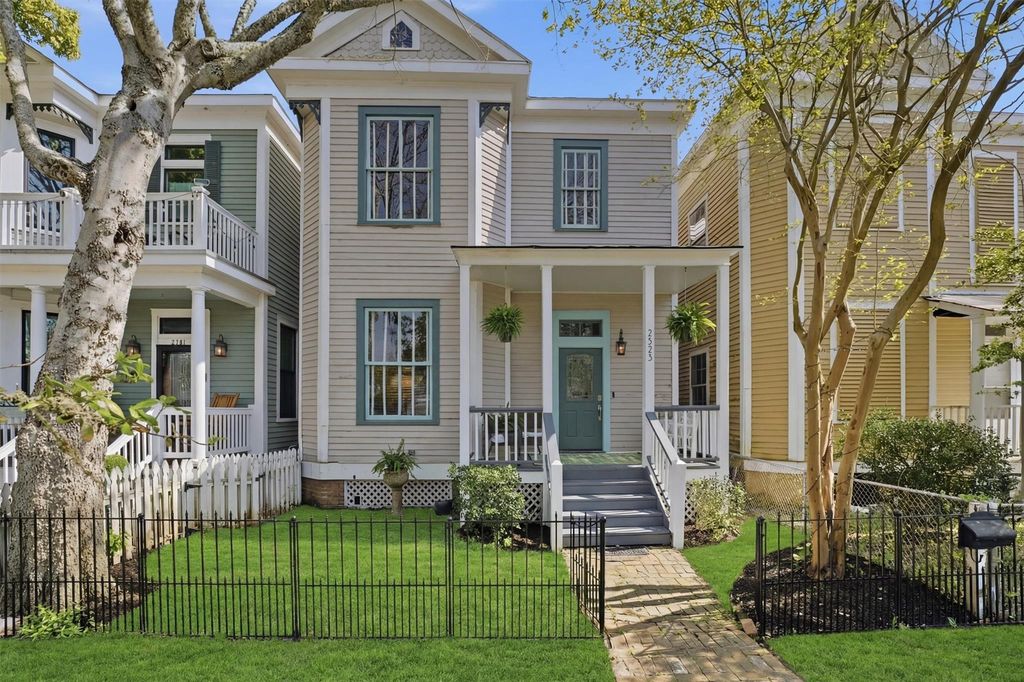 2523 Avenue M, Galveston, TX 77550