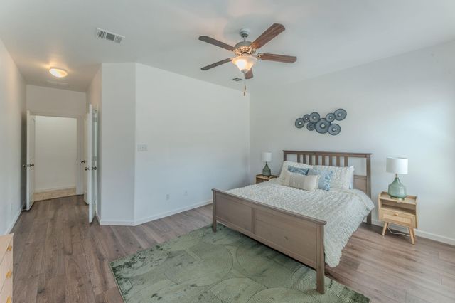 188 Shale CIR, Buda, TX 78610