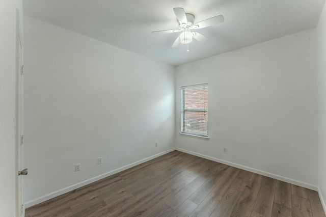 188 Shale CIR, Buda, TX 78610