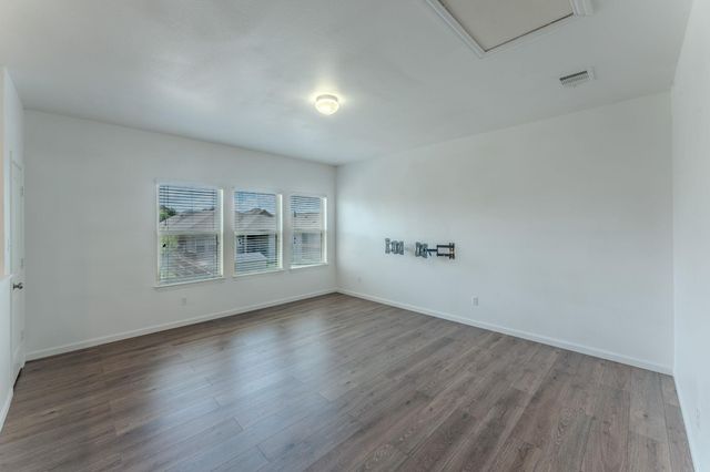188 Shale CIR, Buda, TX 78610