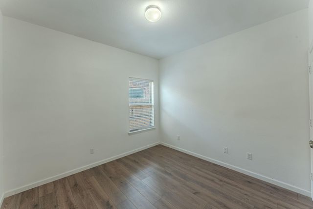 188 Shale CIR, Buda, TX 78610