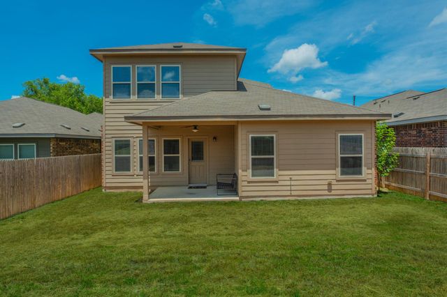 188 Shale CIR, Buda, TX 78610