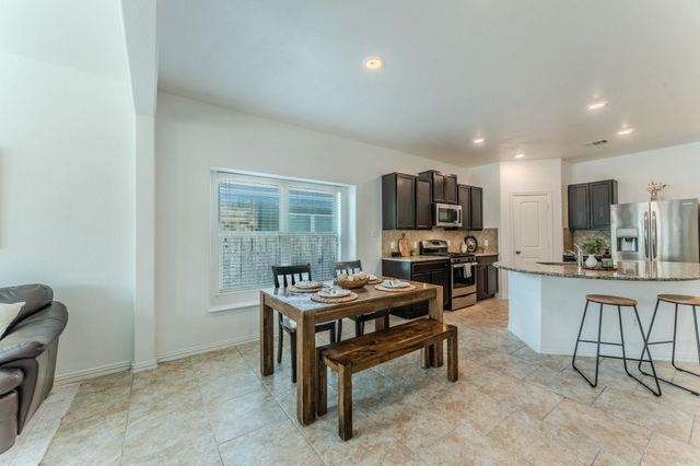 188 Shale CIR, Buda, TX 78610