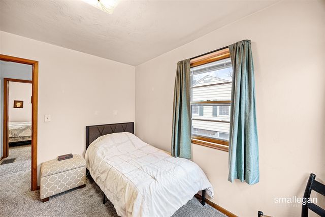 1962 Philo Avenue, Muskegon, MI 49441