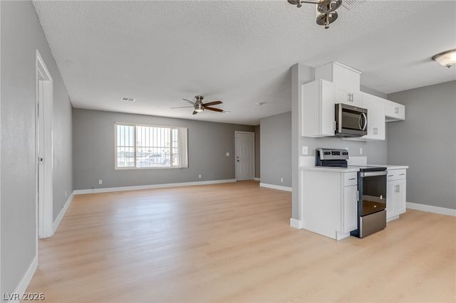 3570 Irwin, Las Vegas, NV 89115