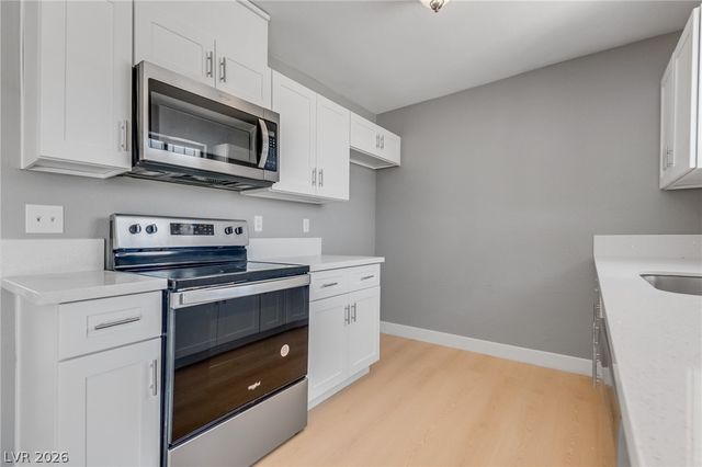 3570 Irwin, Las Vegas, NV 89115