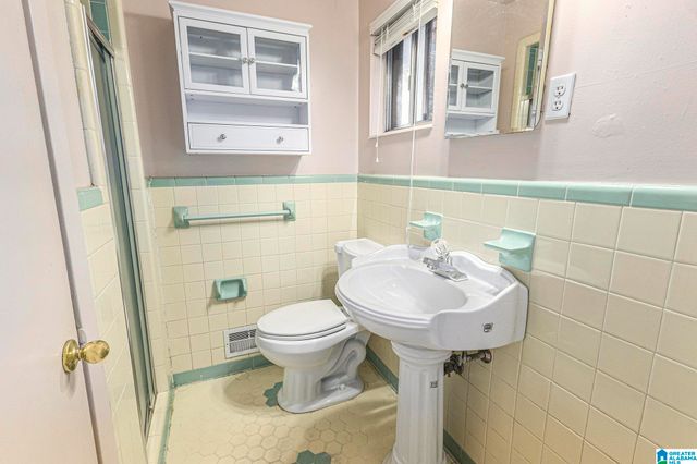 257 HOWARD DRIVE, Gardendale, AL 35071