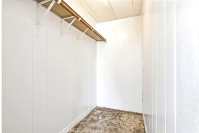 9391 California Ave 35, Riverside, CA 92503