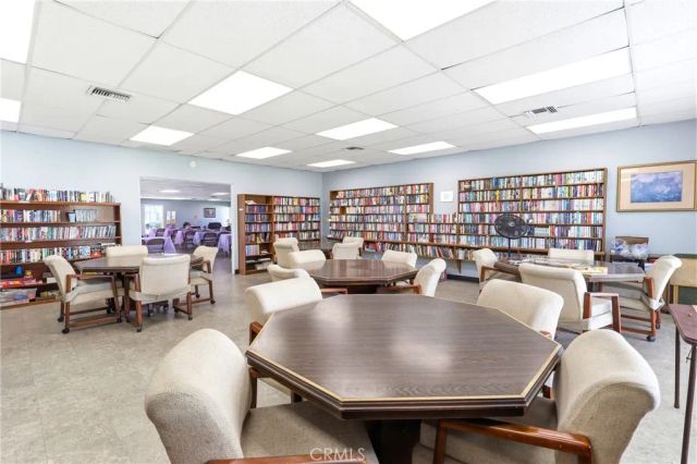 9391 California Ave 35, Riverside, CA 92503