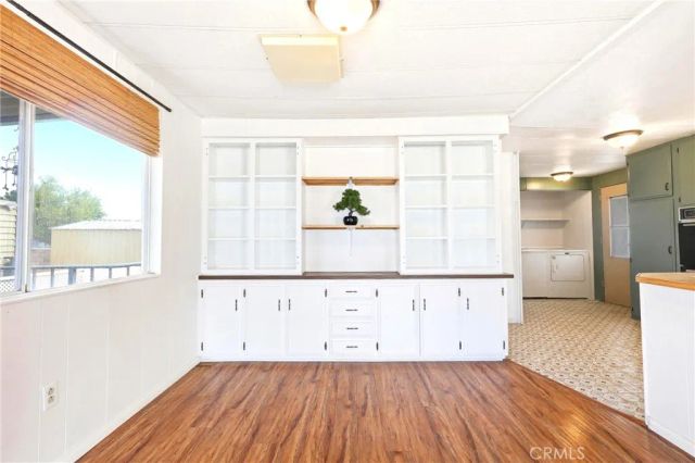 9391 California Ave 35, Riverside, CA 92503