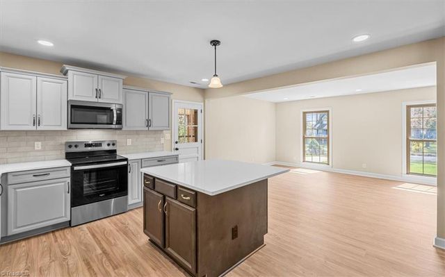 1541 Norwich Road, Winston-salem, NC 27127