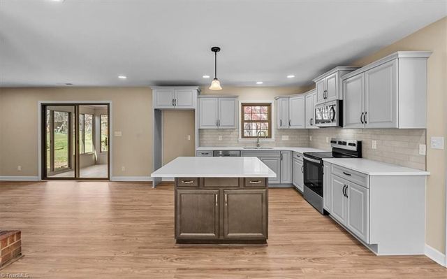 1541 Norwich Road, Winston-salem, NC 27127