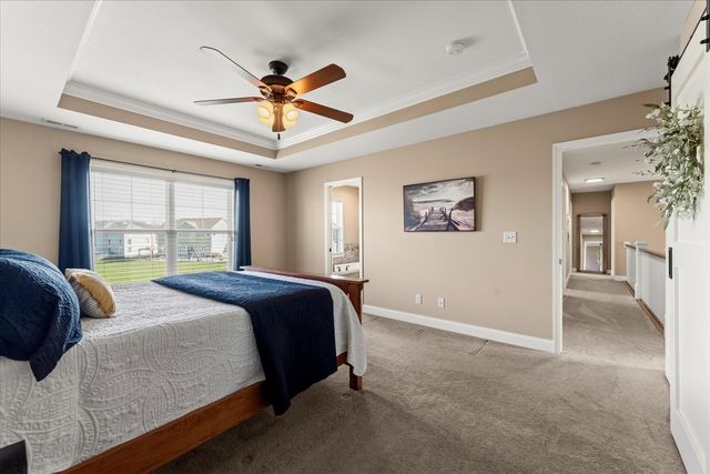 1210 Farm Lake Drive, Mahomet, IL 61853