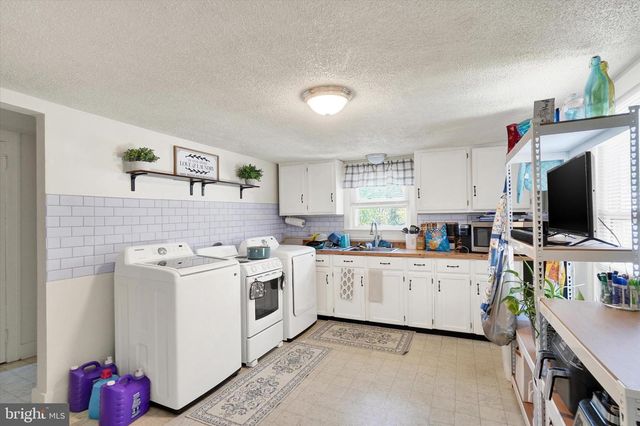 1148 N GEORGE ST, York, PA 17404