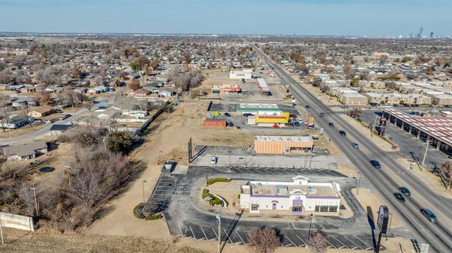 6939 S May Avenue, Oklahoma City, OK 73159