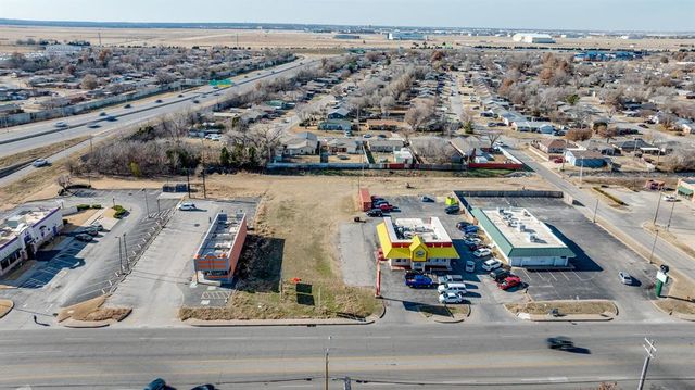 6939 S May Avenue, Oklahoma City, OK 73159