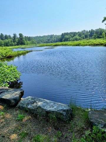 15 Sargent Drive, Raymond, NH 03077
