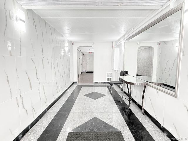 2964 Brighton 6th Street 6B, Brooklyn, NY 11235