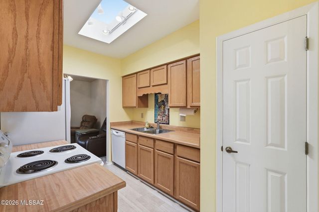1188 W Calle Alcazar, Green Valley, AZ 85622