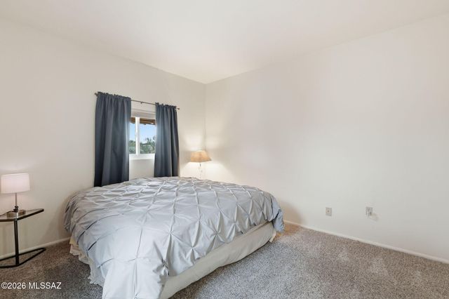 1188 W Calle Alcazar, Green Valley, AZ 85622